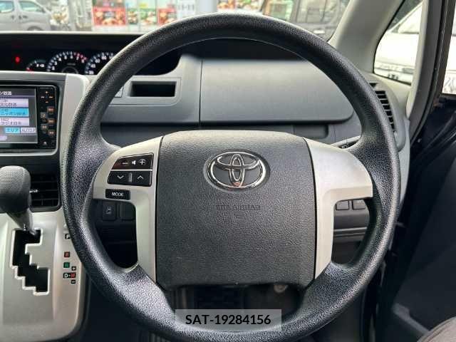 Toyota VOXY 2011-07 341390-9
