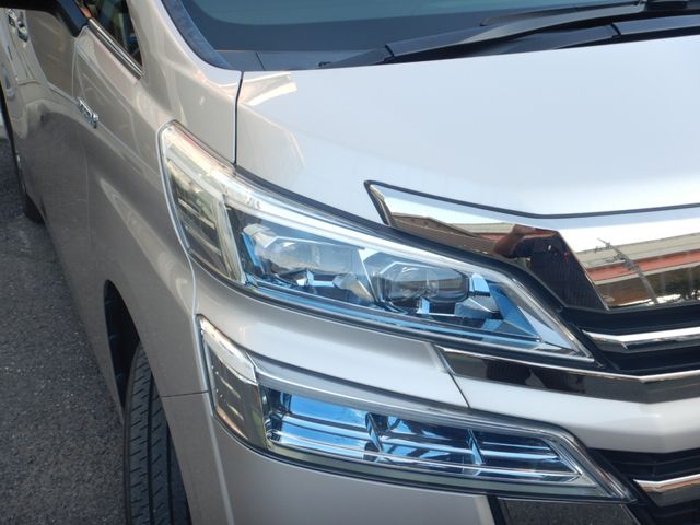 Toyota VELLFIRE 2018-04 9568-4