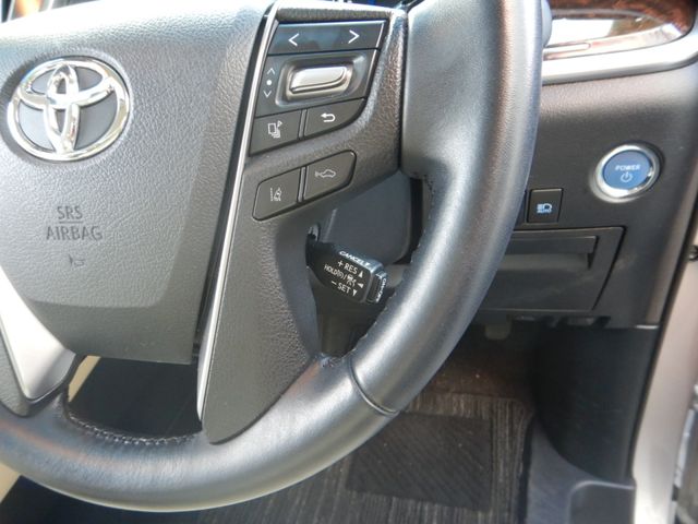 Toyota VELLFIRE 2018-04 9568-8