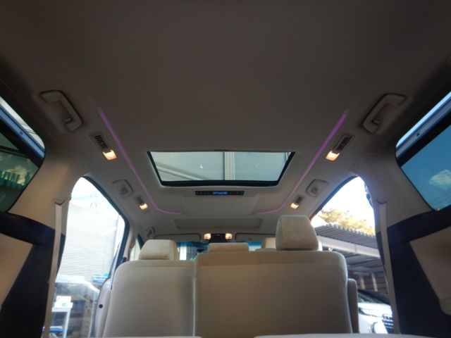Toyota VELLFIRE 2018-04 9568-25