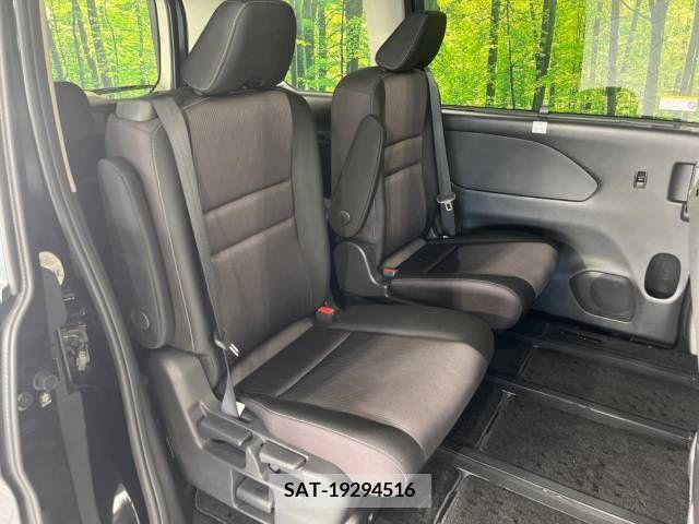 Nissan SERENA 2019-03 284200-9