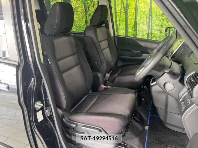 Nissan SERENA 2019-03 284200-8