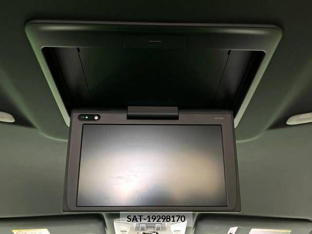 Toyota VELLFIRE 2017-03 332401-3