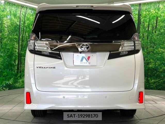Toyota VELLFIRE 2017-03 332401-16