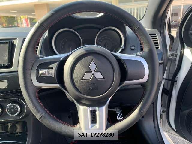 Mitsubishi LANCER 2015-10 274120-10