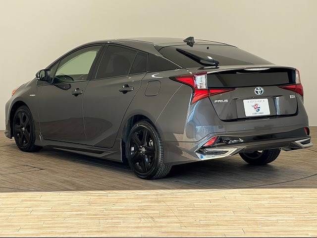 Toyota PRIUS 2020-03 193553-14