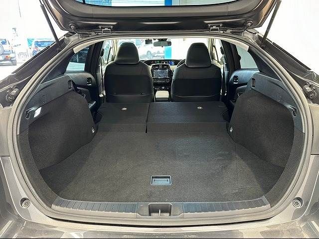 Toyota PRIUS 2020-03 193553-10