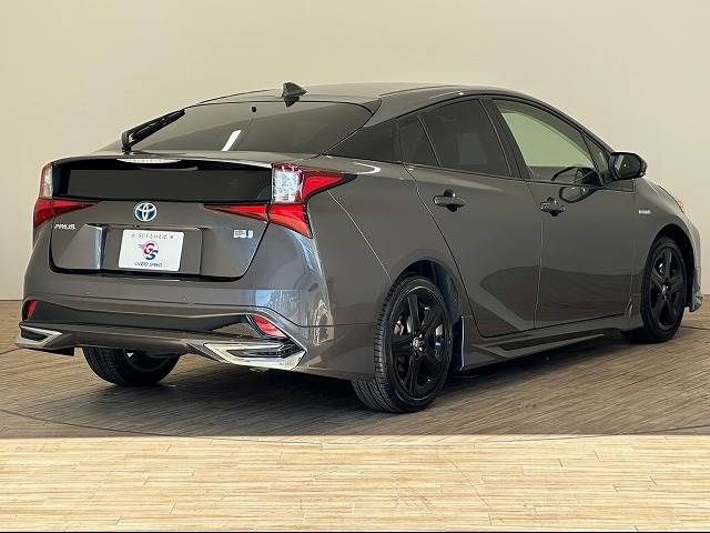 Toyota PRIUS 2020-03 193553-13