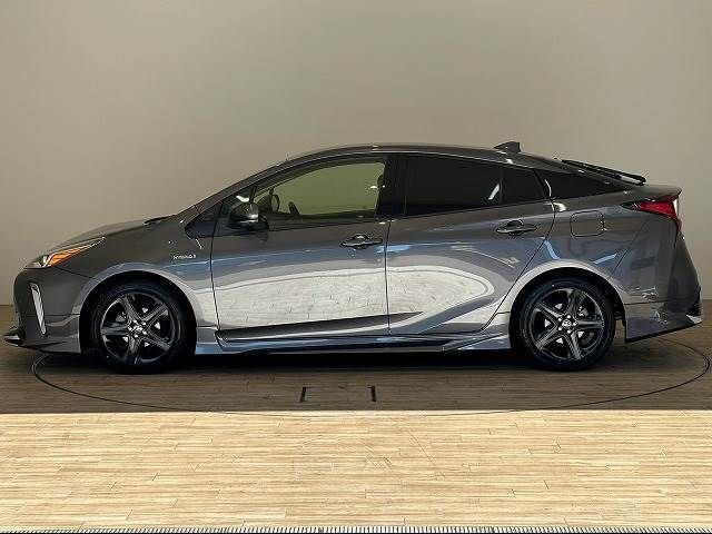 Toyota PRIUS 2020-03 193553-16