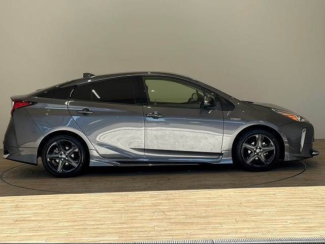 Toyota PRIUS 2020-03 193553-15