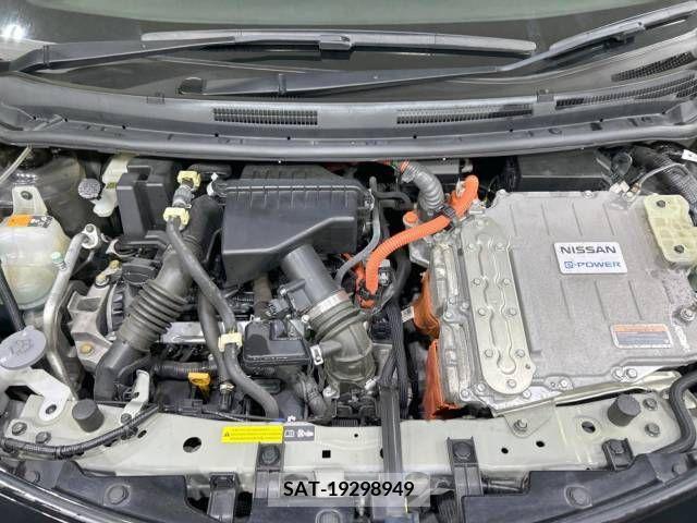 Nissan NOTE 2017-09 341380-18