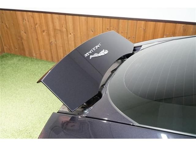 Jaguar F-TYPE 2017-06 9329-25