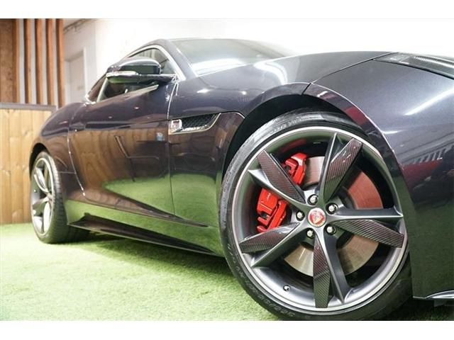 Jaguar F-TYPE 2017-06 9329-27