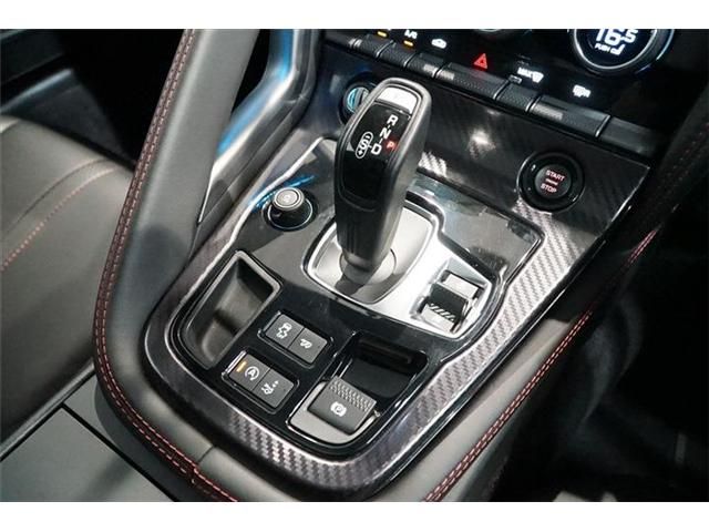 Jaguar F-TYPE 2017-06 9329-24