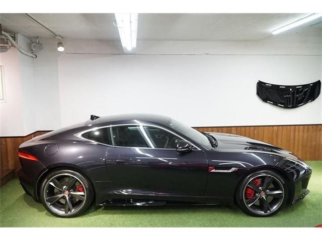 Jaguar F-TYPE 2017-06 9329-1