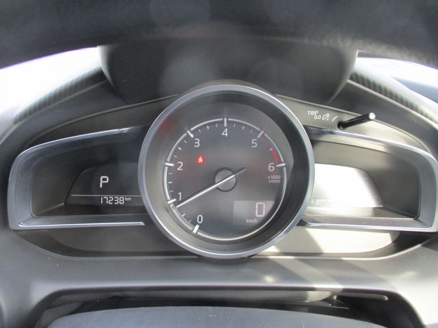 Mazda MAZDA2 2021-04 3562-12