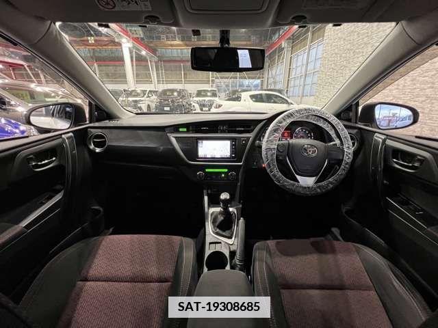 Toyota AURIS 2013-11 339005-15