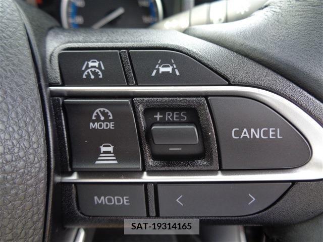 Toyota NOAH HYBRID 2022-07 332539-29