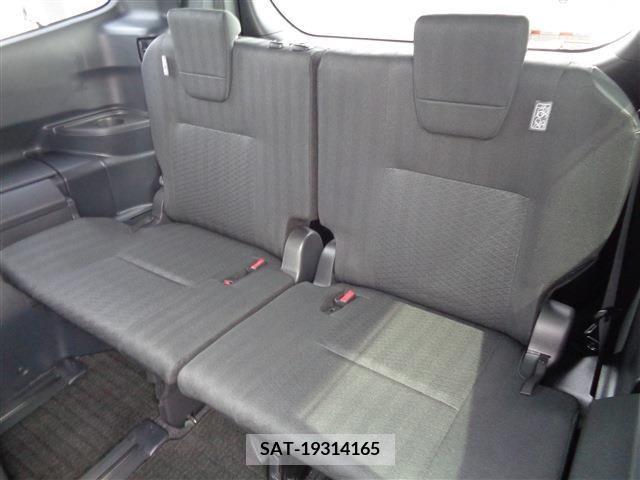 Toyota NOAH HYBRID 2022-07 332539-10