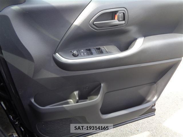 Toyota NOAH HYBRID 2022-07 332539-27