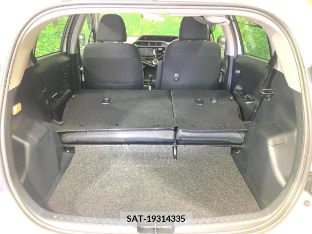 Toyota AQUA 2016-10 261896-10