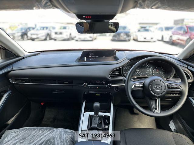 Mazda CX-30 2023-06 358511-1