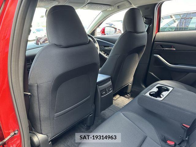 Mazda CX-30 2023-06 358511-14
