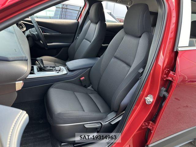 Mazda CX-30 2023-06 358511-16