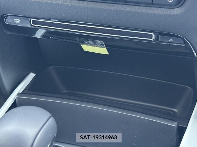 Mazda CX-30 2023-06 358511-5