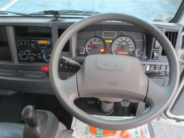 Isuzu ELF TRUCK 2016-09 18970-9