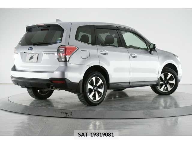 Subaru FORESTER 2018-06 396603-1