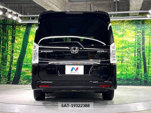 Honda e 2012-06 328968-16