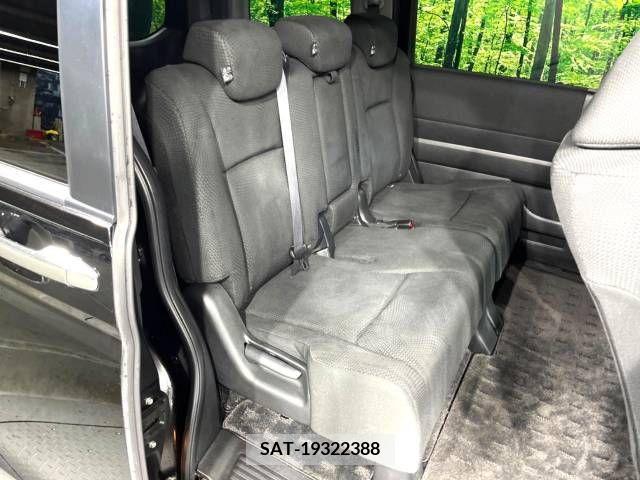 Honda e 2012-06 328968-9