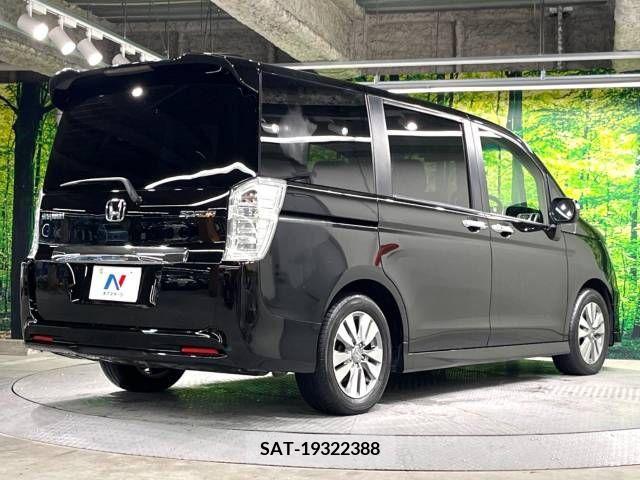 Honda e 2012-06 328968-18