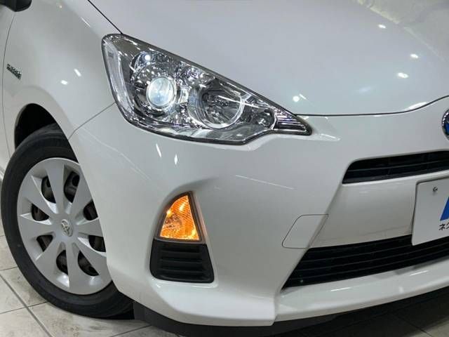 Toyota AQUA 2013-05 28727-12