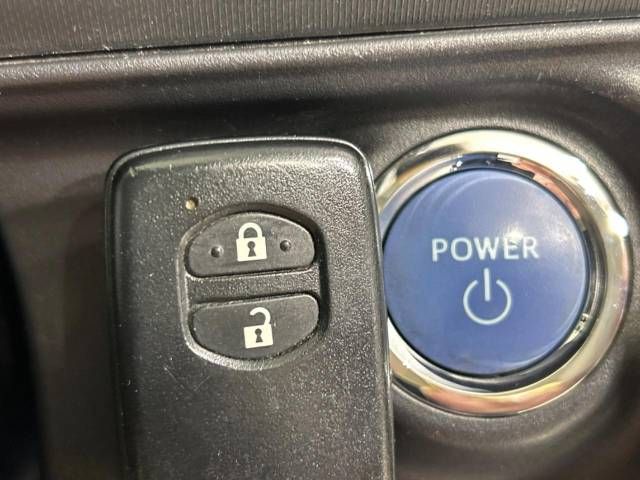 Toyota AQUA 2013-05 28727-6