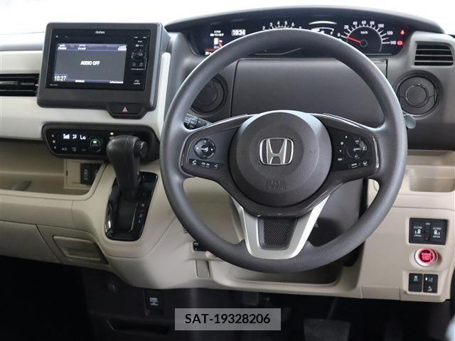 Honda N BOX 2017-09 278693-1