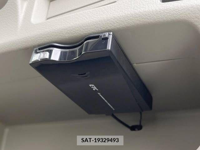 Suzuki SPACIA 2014-09 368476-7