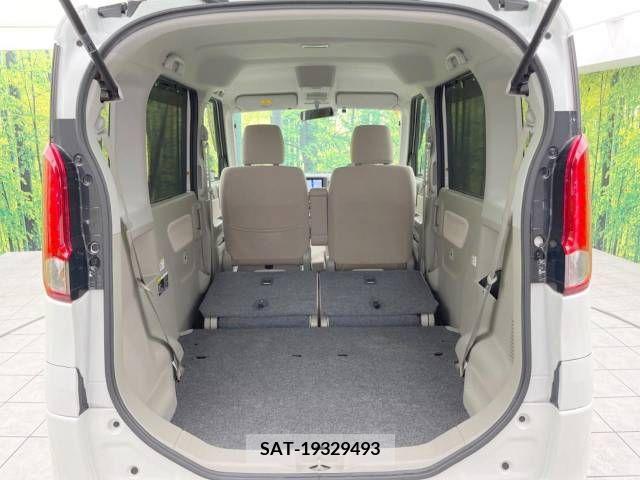 Suzuki SPACIA 2014-09 368476-10
