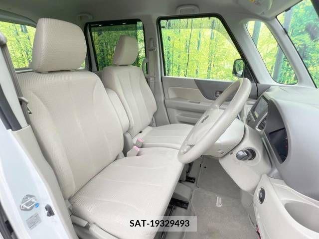 Suzuki SPACIA 2014-09 368476-8