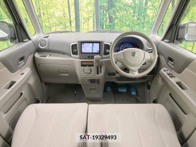 Suzuki SPACIA 2014-09 368476-1