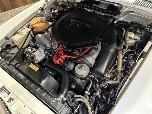Mercedes Benz SLC 1979-03 10417-16