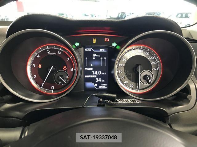 Suzuki SWIFT 2018-03 378045-14