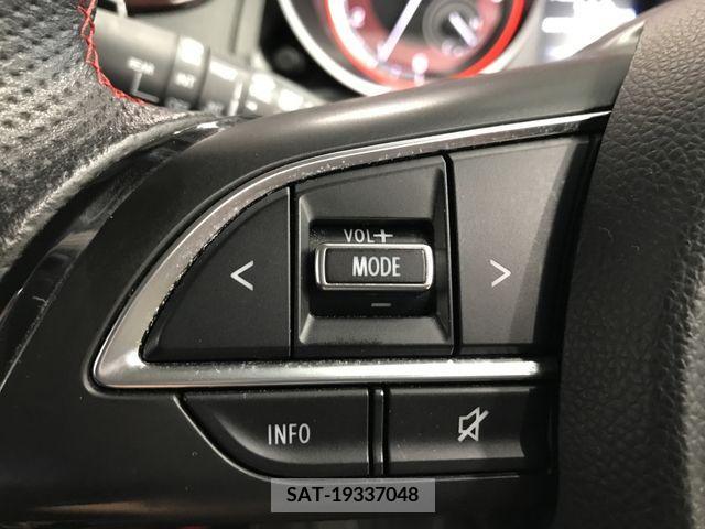 Suzuki SWIFT 2018-03 378045-13