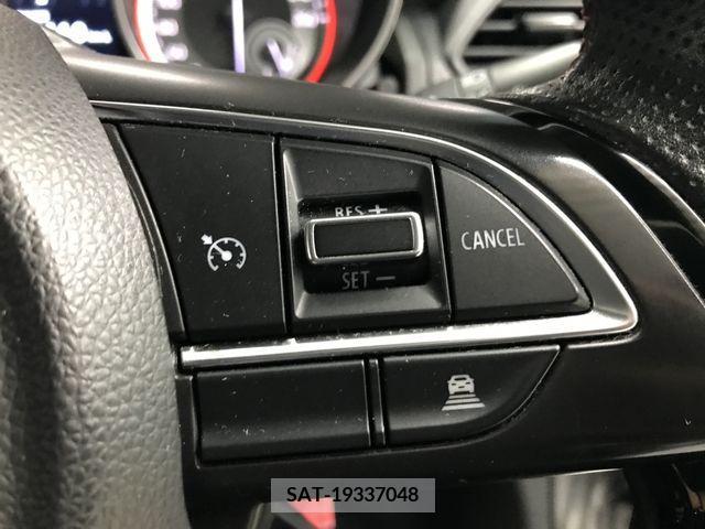 Suzuki SWIFT 2018-03 378045-12