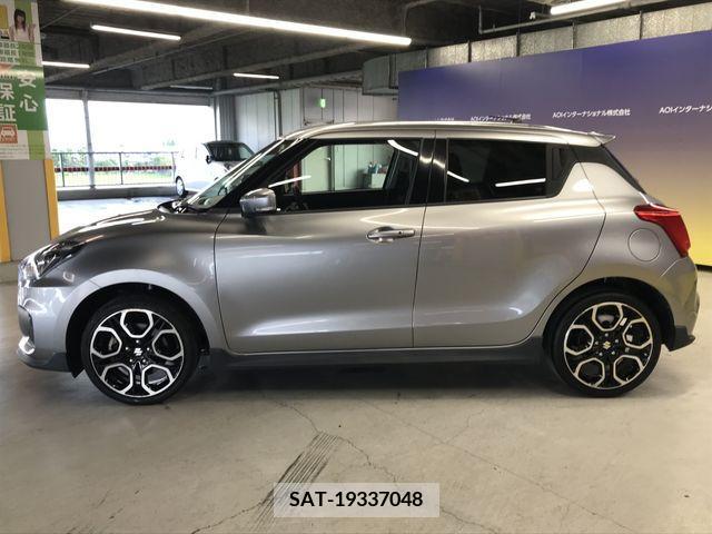 Suzuki SWIFT 2018-03 378045-5