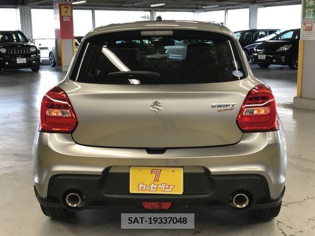 Suzuki SWIFT 2018-03 378045-8