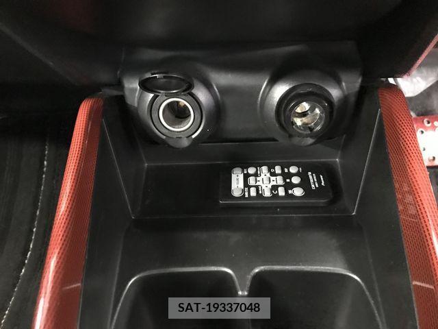 Suzuki SWIFT 2018-03 378045-17