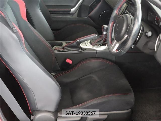 Toyota 86 2016-03 259934-12