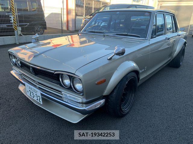 Nissan SKYLINE 1971-05 207360-0